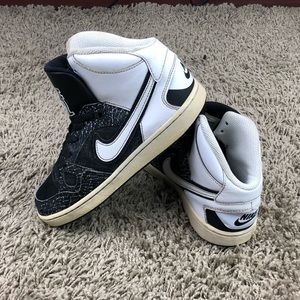 Nike Son of Force Mid WMN 6.5